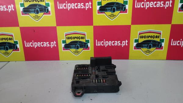 CAIXA DE FUSÍVEIS RENAULT - ID S_35407