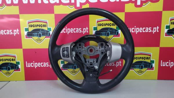 VOLANTE TOYOTA YARIS (_P9_) | 05 - 14 Imagem-1