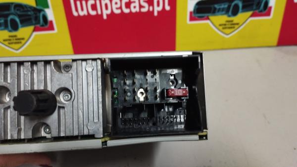 Rádio / Porta CD´s RENAULT Megane III (SW) Imagem-4