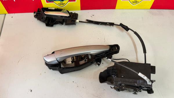 Fecho da Porta Frente Dto PEUGEOT 308 II | 13 -  Imagem-1