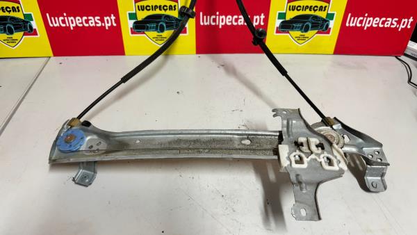 Elevador Trás Esq RENAULT Megane III (SW) Imagem-1