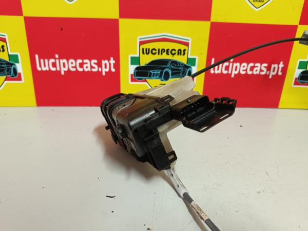Fecho da Porta Trás Esq PEUGEOT 3008 II 21- Imagem-2