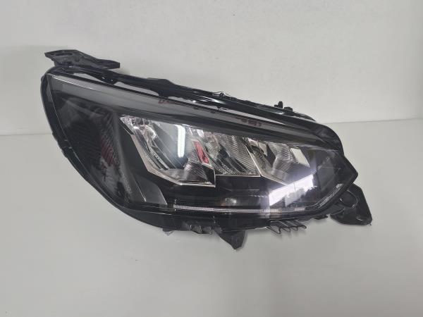 Right Headlight  PEUGEOT 208 II (UB_, UP_, UW_, UJ_) | 19 -  Imagem-1