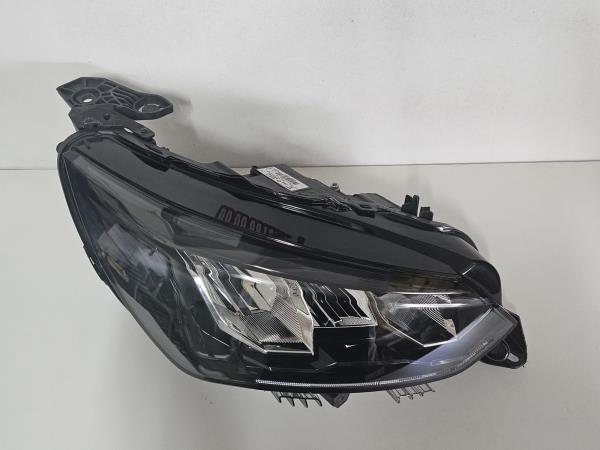 Right Headlight  PEUGEOT 208 II (UB_, UP_, UW_, UJ_) | 19 -  Imagem-3
