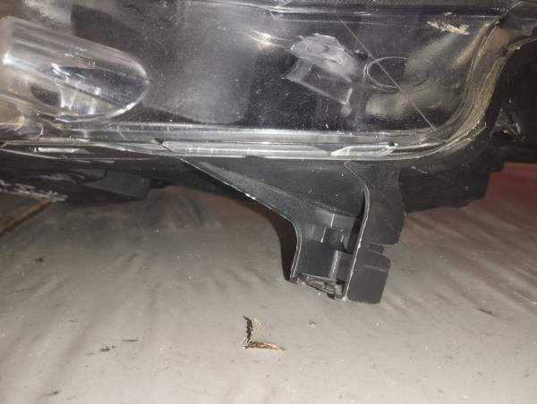 Otica Esq PEUGEOT 2008 I (CU_) | 13 -  Imagem-3