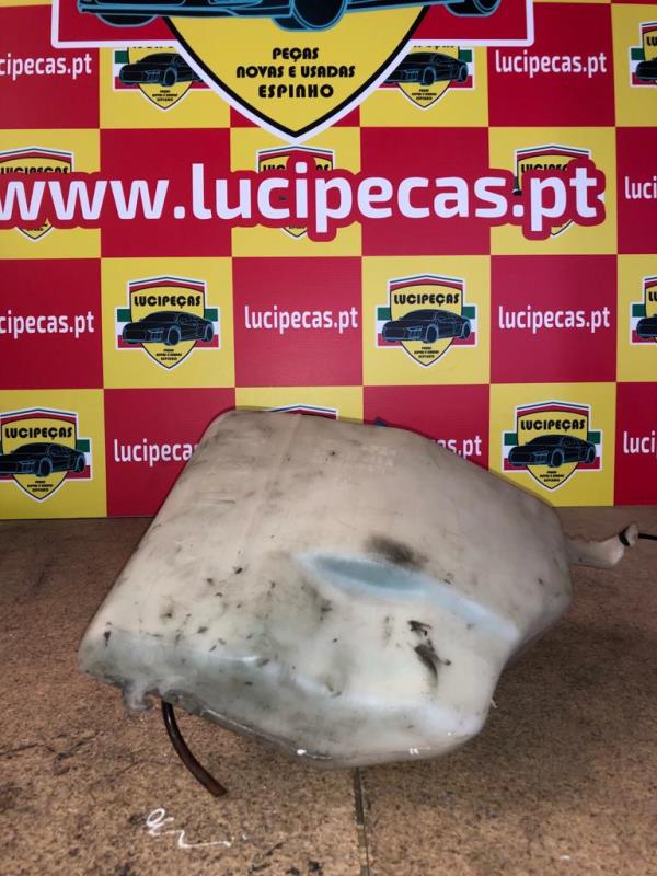 RESERVATÓRIO ÁGUA LIMPA-PARABRISAS VOLKSWAGEN PASSAT Variant (3A5, 35I) | 88 - 97 Imagem-3
