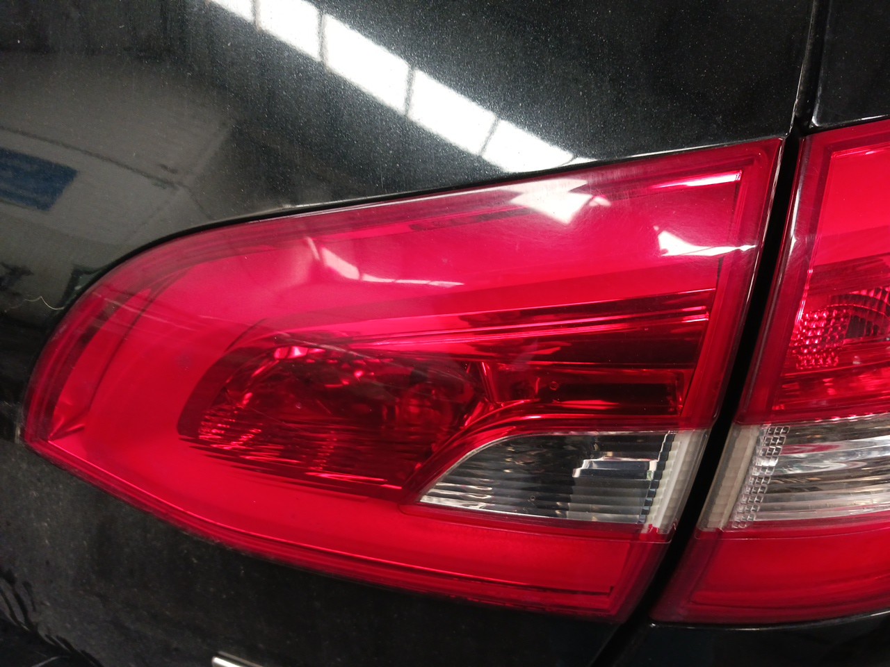 Farolim Traseiro Mala Direito PEUGEOT 308 SW II | 14 -  Imagem-0