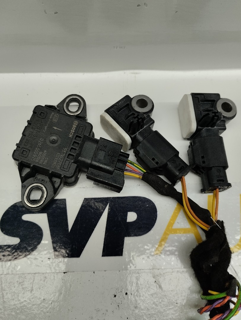 Engine Module PEUGEOT 5008 (0U_, 0E_) | 09 - 17