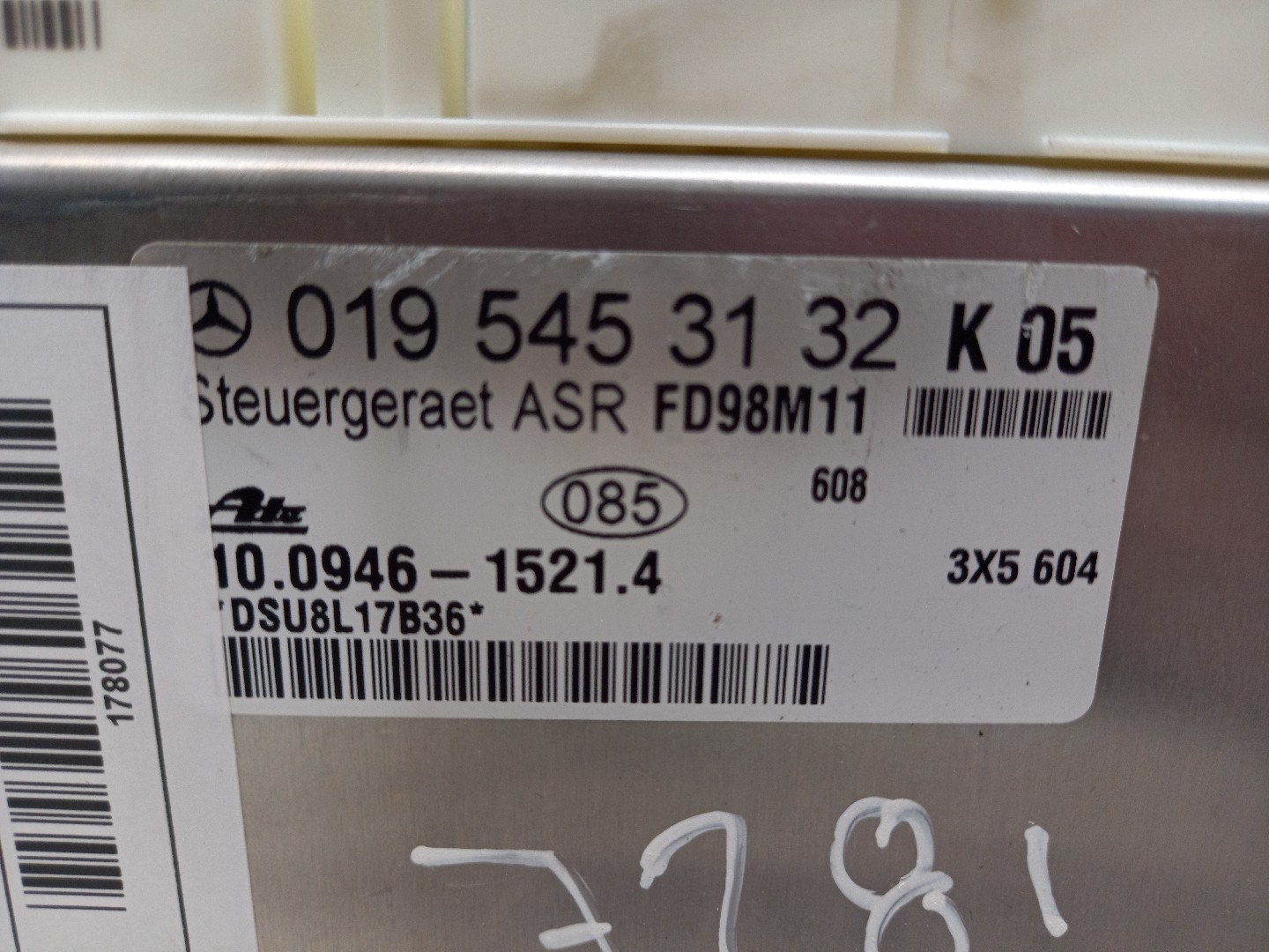 Centralita del Motor MERCEDES-BENZ C-CLASS T-Model (S202) | 96 - 01 Imagem-2