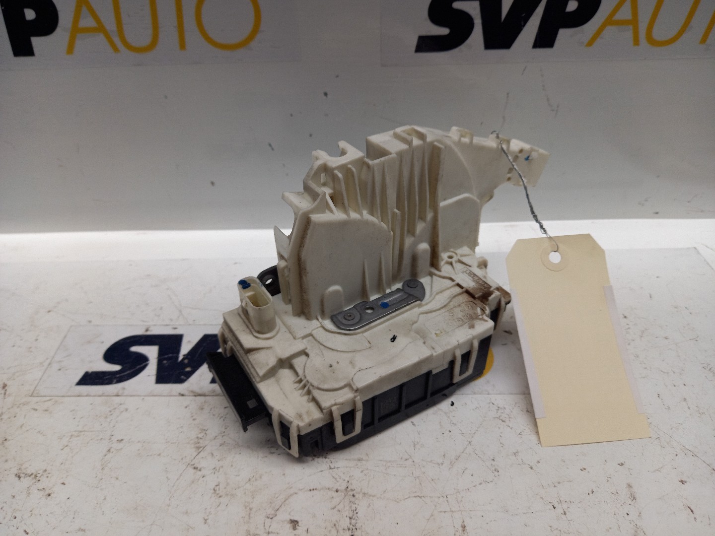 Fechadura Frente Lado Direito MERCEDES-BENZ E-CLASS (W212) | 09 - 16