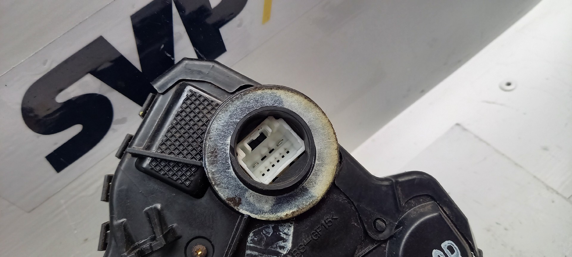 Fechadura Frente Lado Direito TOYOTA COROLLA três volumes (_E12_) | 00 - 08 Imagem-2