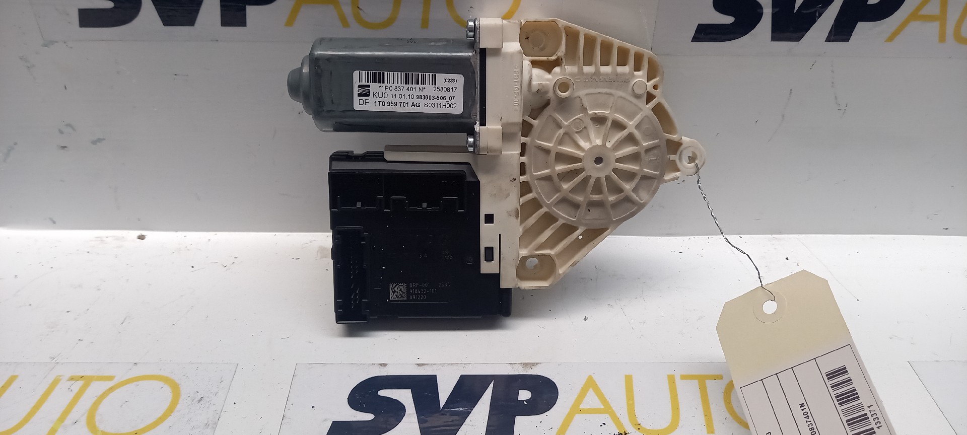 Motor Elevador Vidro Frente Esquerdo SEAT LEON (1P1) | 05 - 13