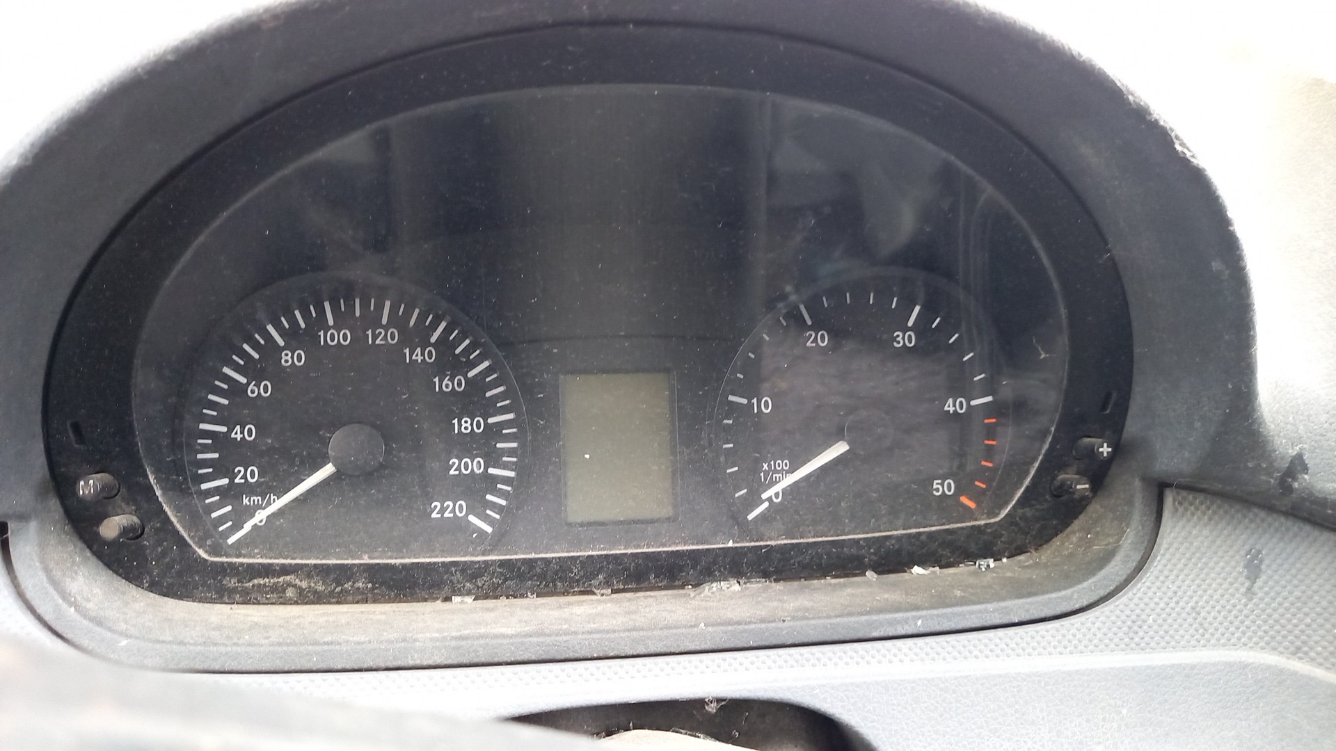 Quadrante MERCEDES-BENZ VITO / MIXTO Caixa (W639) | 03 - 