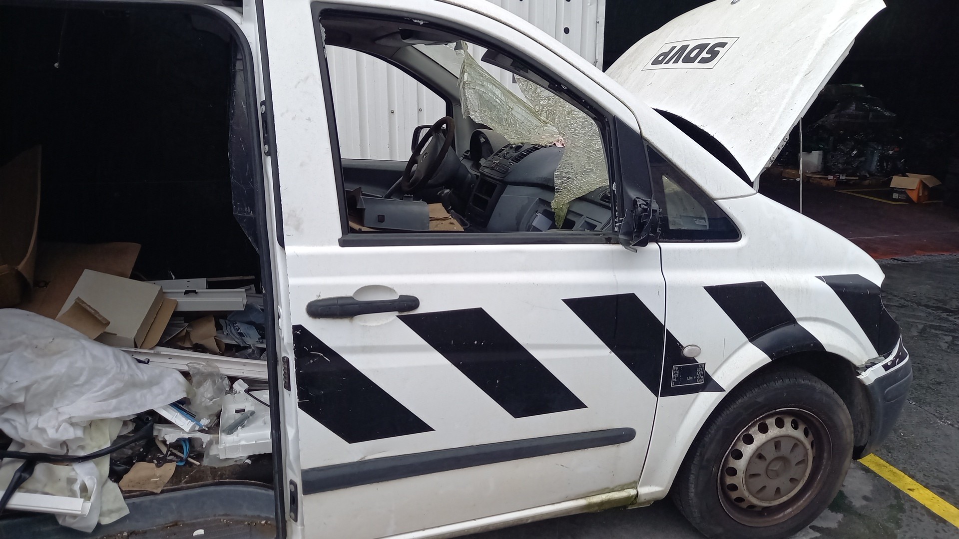 Porta Frente Lado Direito MERCEDES-BENZ VITO / MIXTO Caixa (W639) | 03 - 