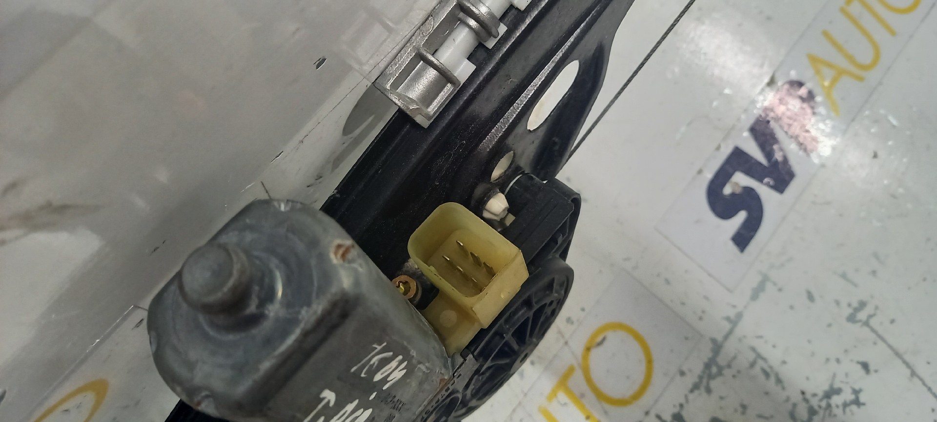 Elevador de Vidro Tras Direito MERCEDES-BENZ C-CLASS (W203) | 00 - 07 Imagem-1