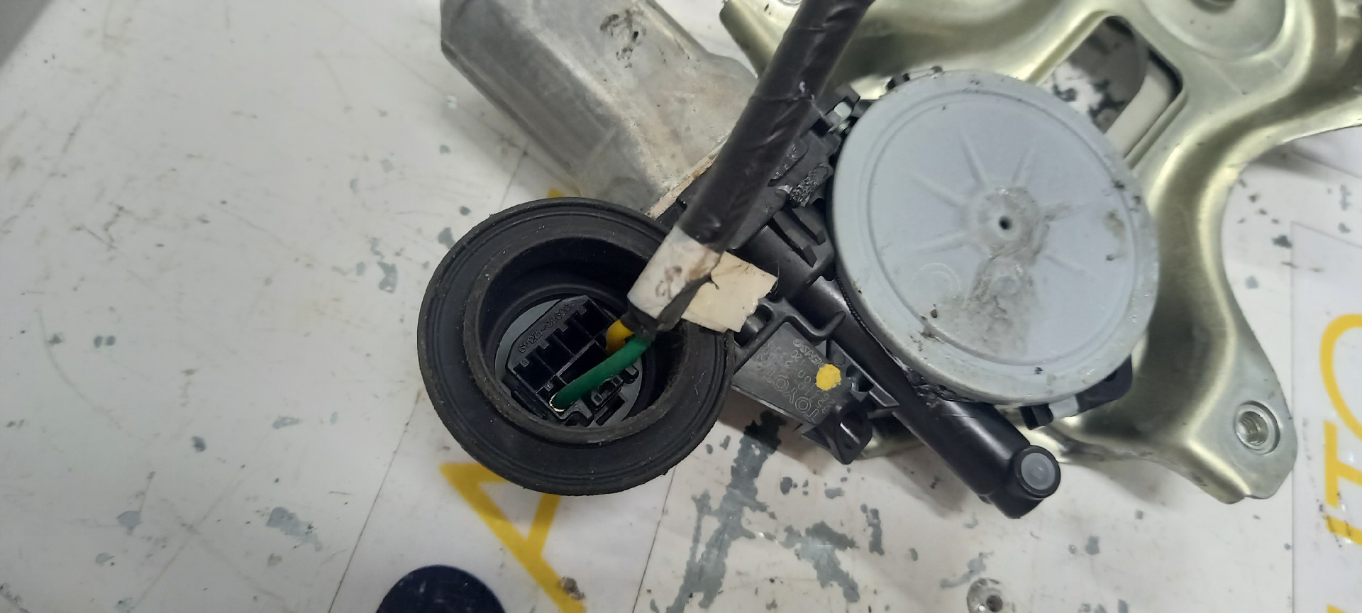 Elevador de Vidro Tras Direito TOYOTA PRIUS Hatchback (_W2_) | 03 - 09 Imagem-1