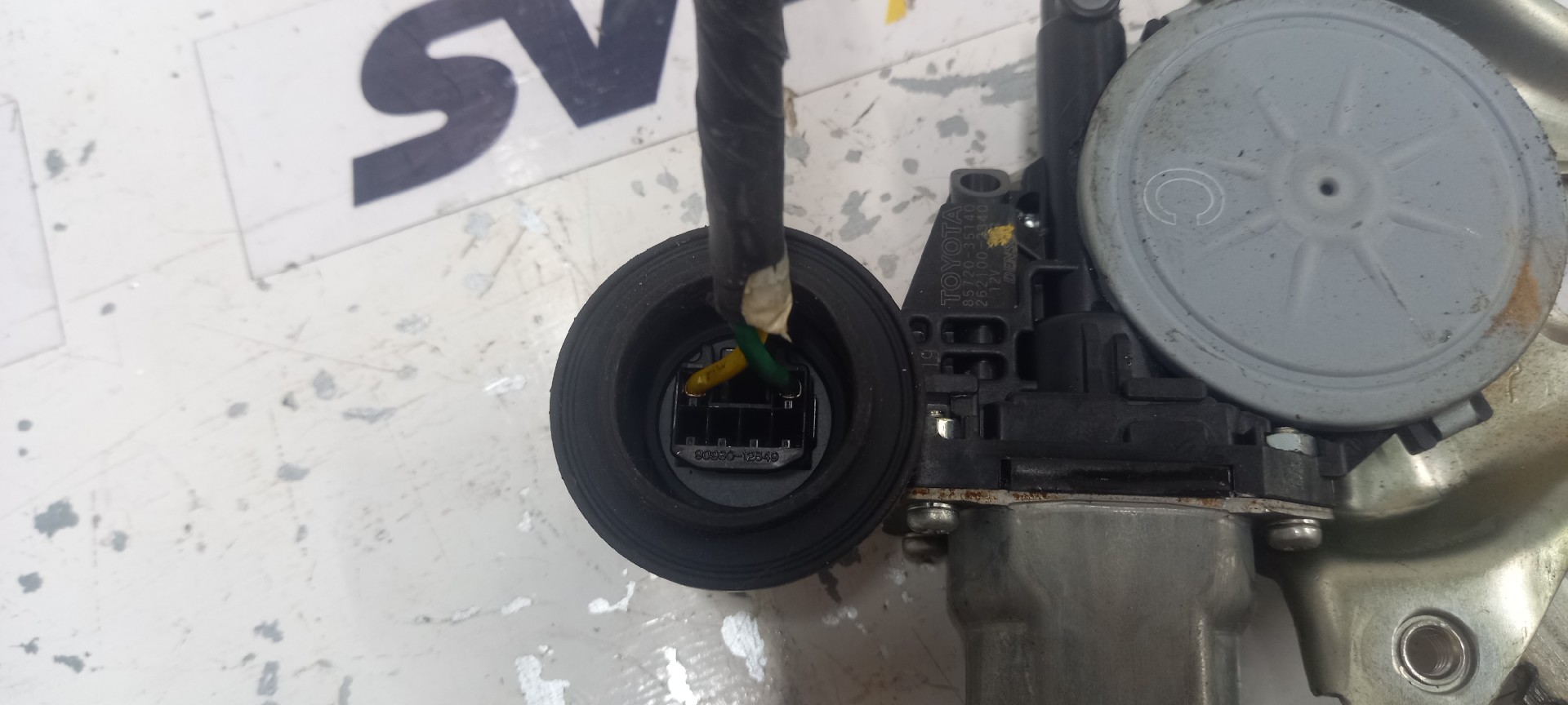 Elevador de Vidro Tras Esquerdo TOYOTA PRIUS Hatchback (_W2_) | 03 - 09 Imagem-1