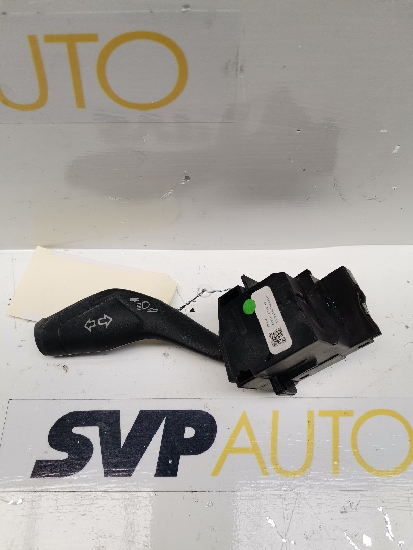 Comutador sob volante FORD FOCUS III Turnier | 10 - 
