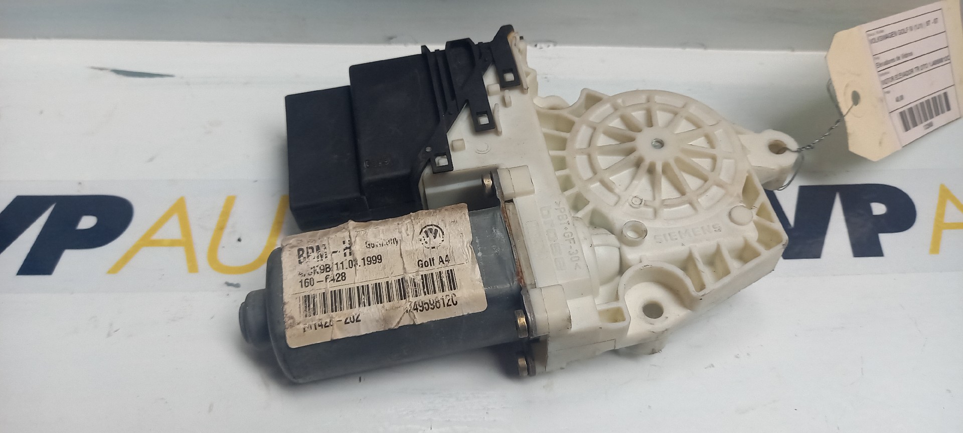 Motor Elevador Vidro Tras Direito VOLKSWAGEN GOLF IV (1J1) | 97 - 07