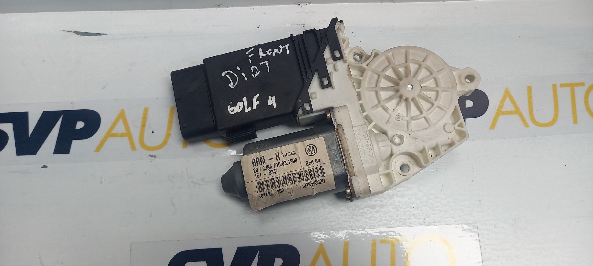 Motor Elevador Vidro Frente Direito VOLKSWAGEN GOLF IV (1J1) | 97 - 07 Imagem-1