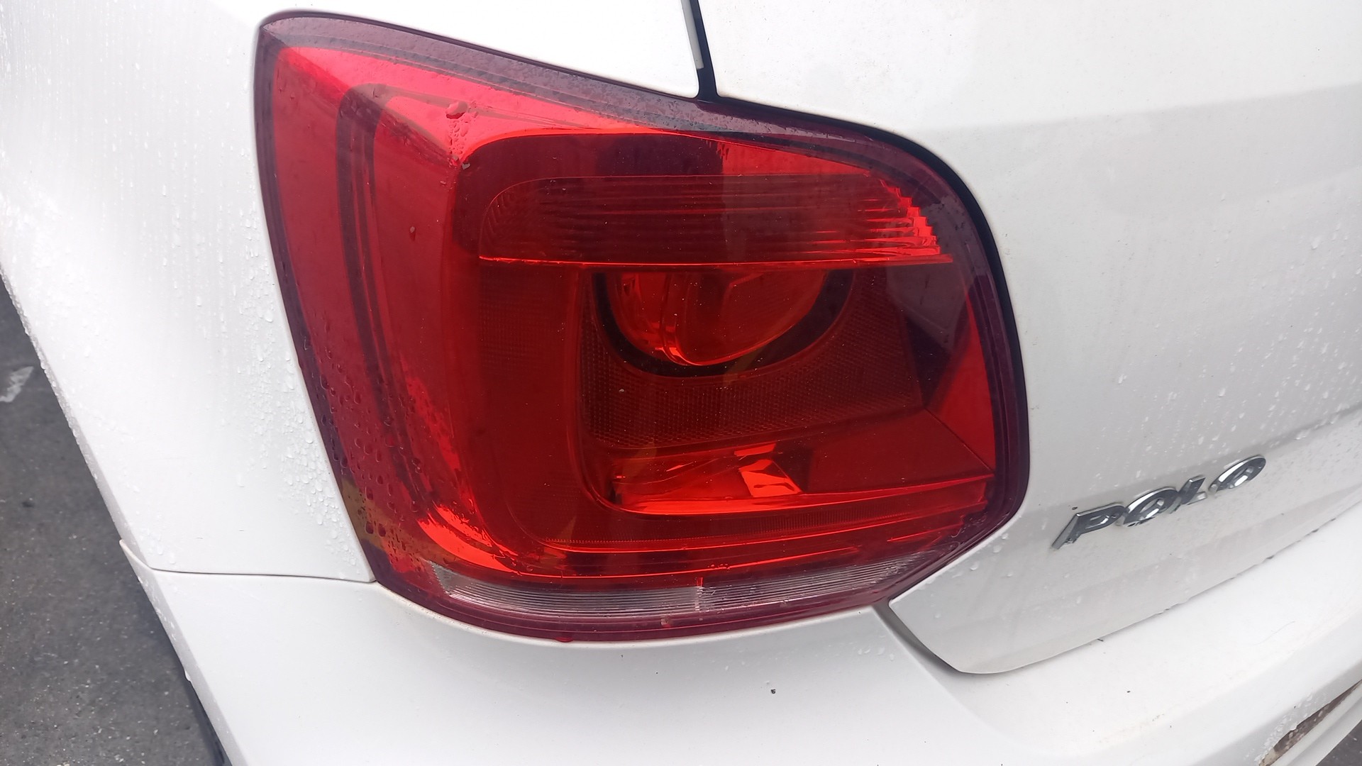 Left Tail Light  VOLKSWAGEN POLO (6R1, 6C1) | 09 - 