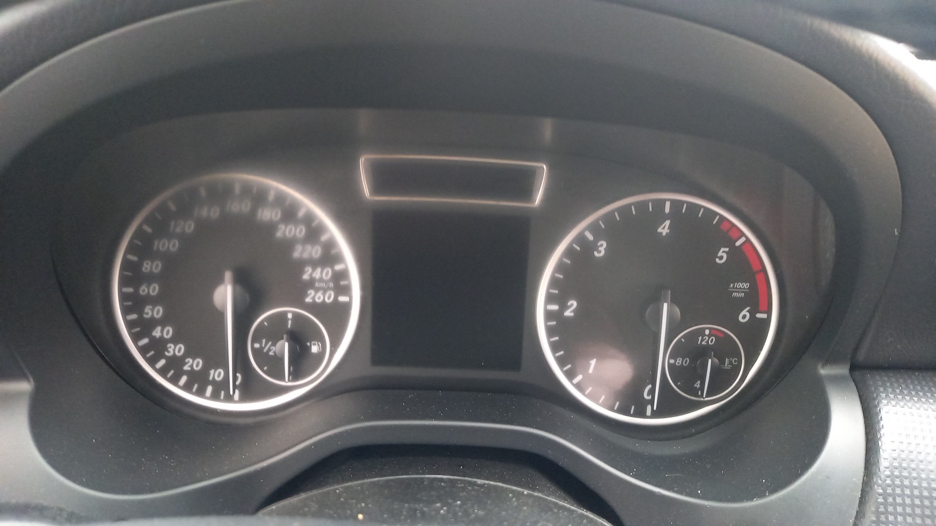 Quadrante MERCEDES-BENZ A-CLASS (W176) | 12 - 18