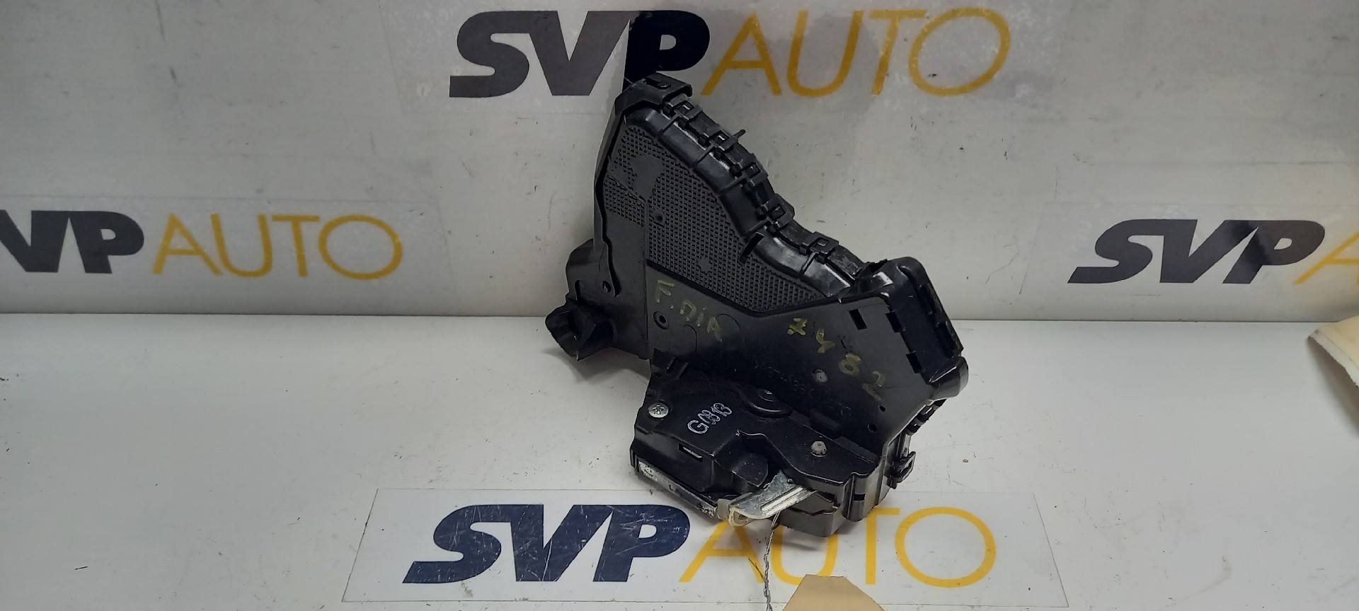 Fechadura Frente Lado Direito TOYOTA AVENSIS Combi (_T27_) | 09 - 18