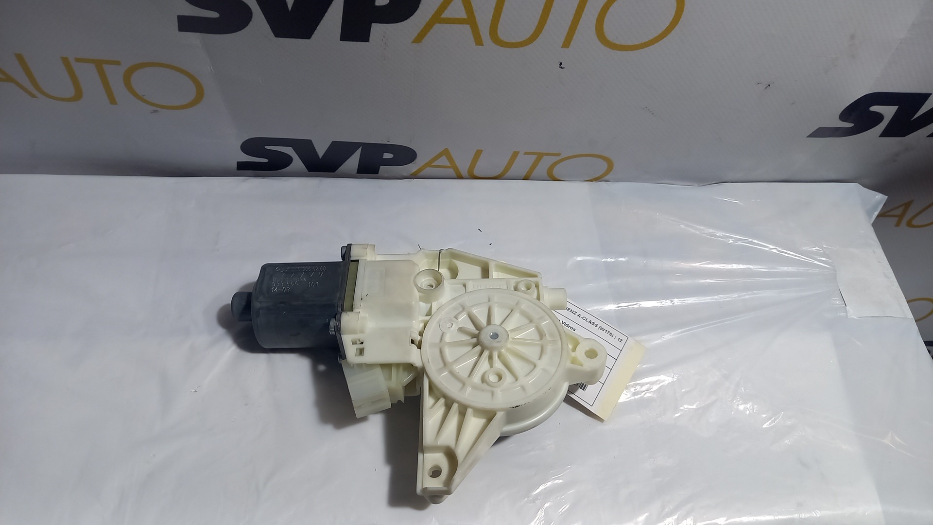 Motor Elevador Vidro Frente Direito MERCEDES-BENZ A-CLASS (W176) | 12 - 18 Imagem-1