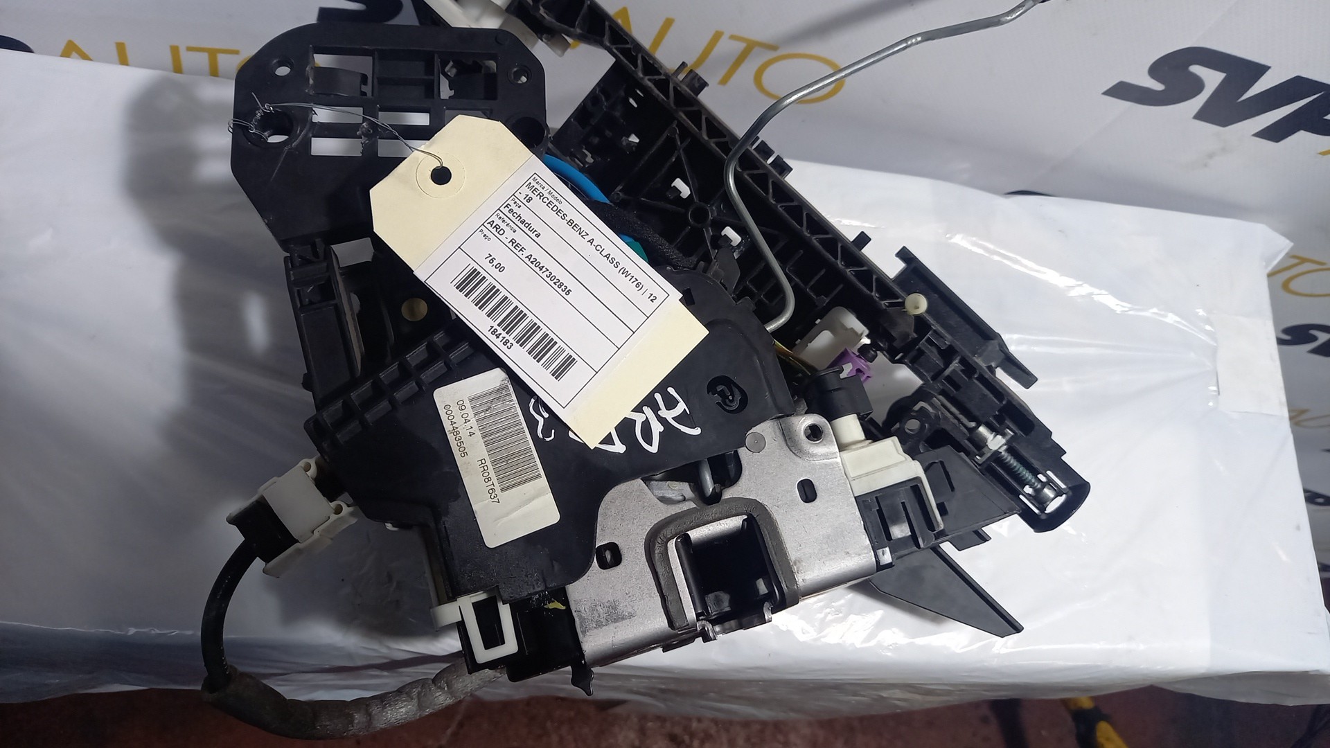 Fechadura Tras Lado Direito MERCEDES-BENZ A-CLASS (W176) | 12 - 18 Imagem-1