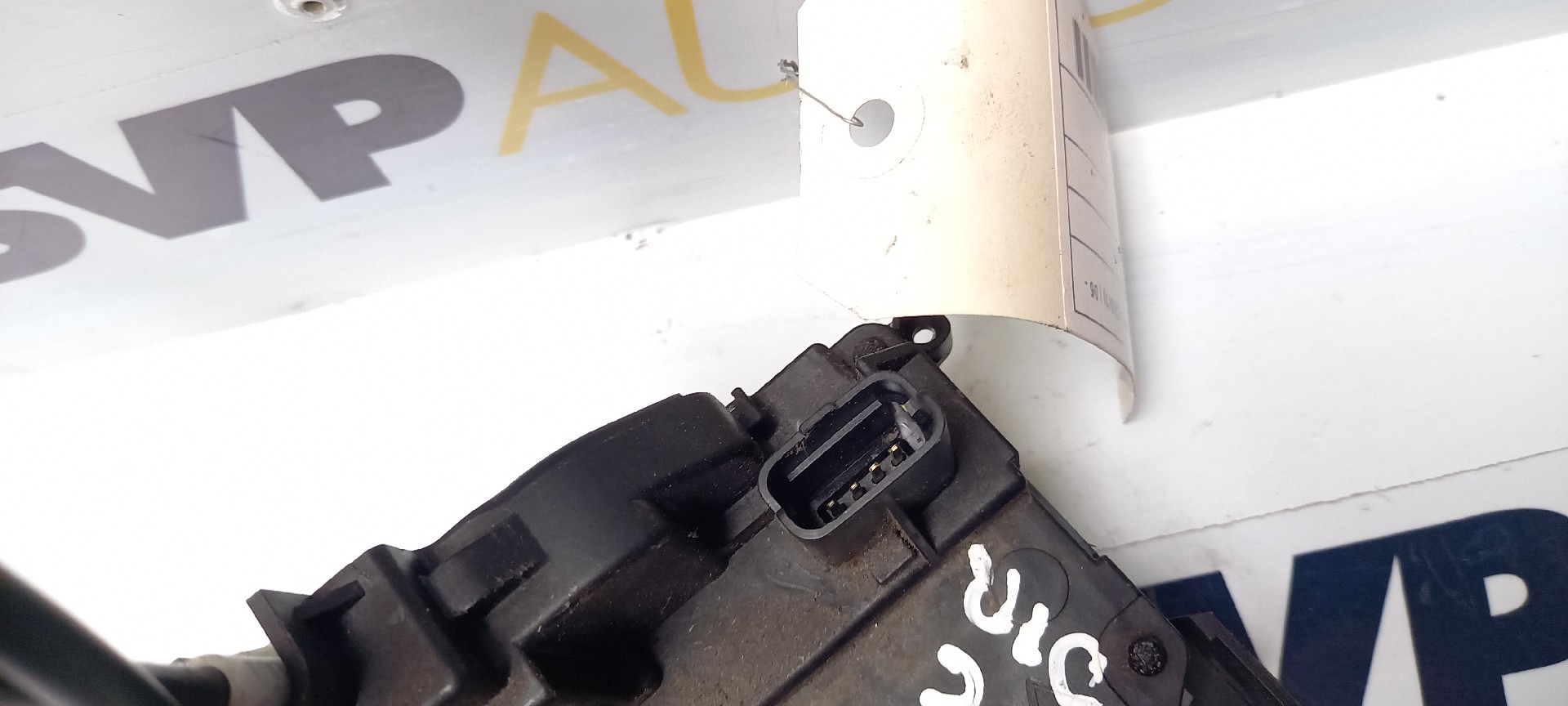 Fechadura Tras Lado Direito RENAULT CLIO III (BR0/1, CR0/1) | 05 -  Imagem-1