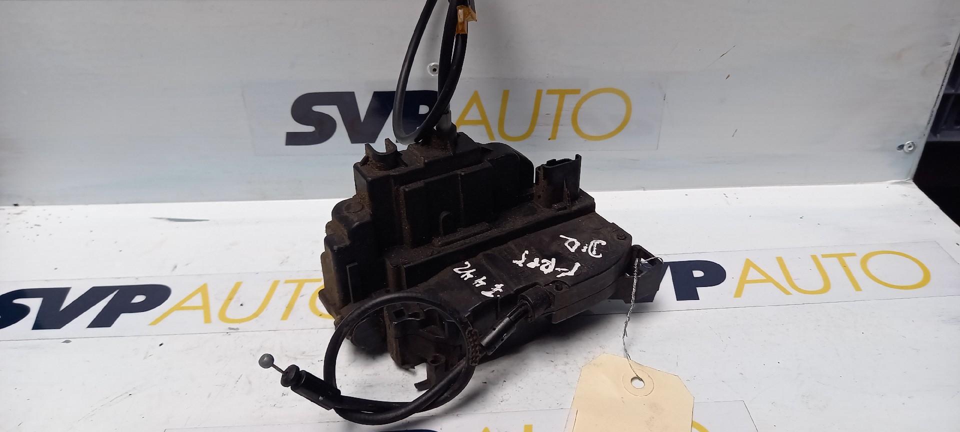 Fechadura Frente Lado Direito RENAULT CLIO III (BR0/1, CR0/1) | 05 - 