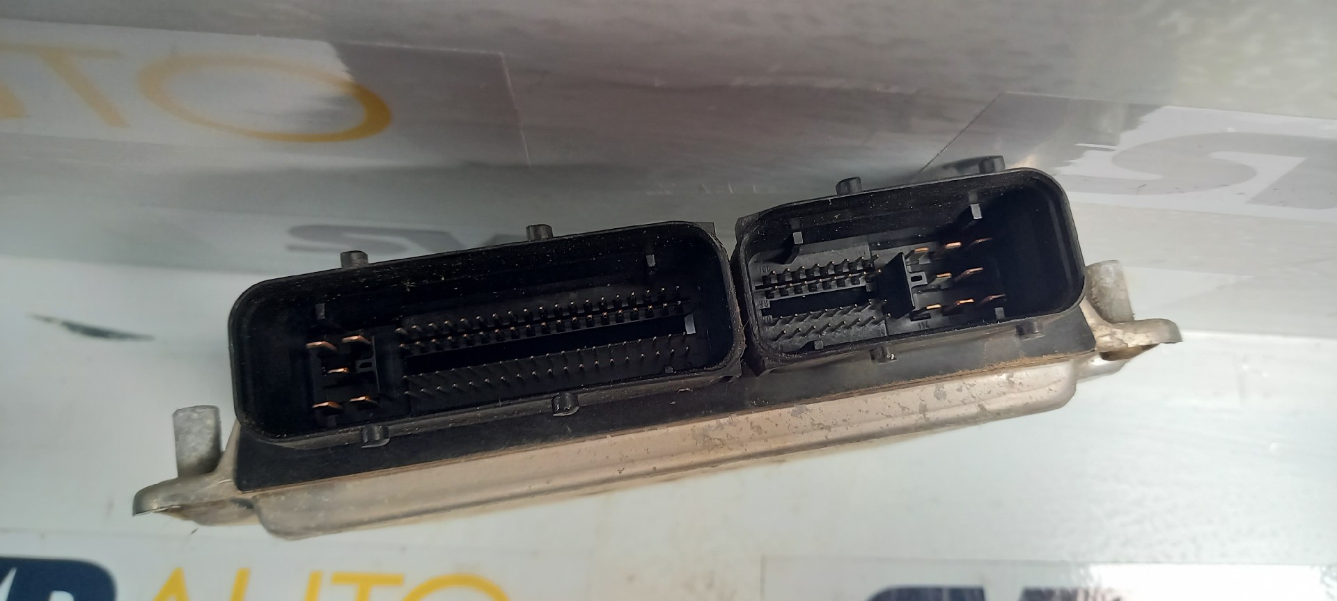 Engine Module VOLKSWAGEN POLO (6N2) | 99 - 01 Imagem-2