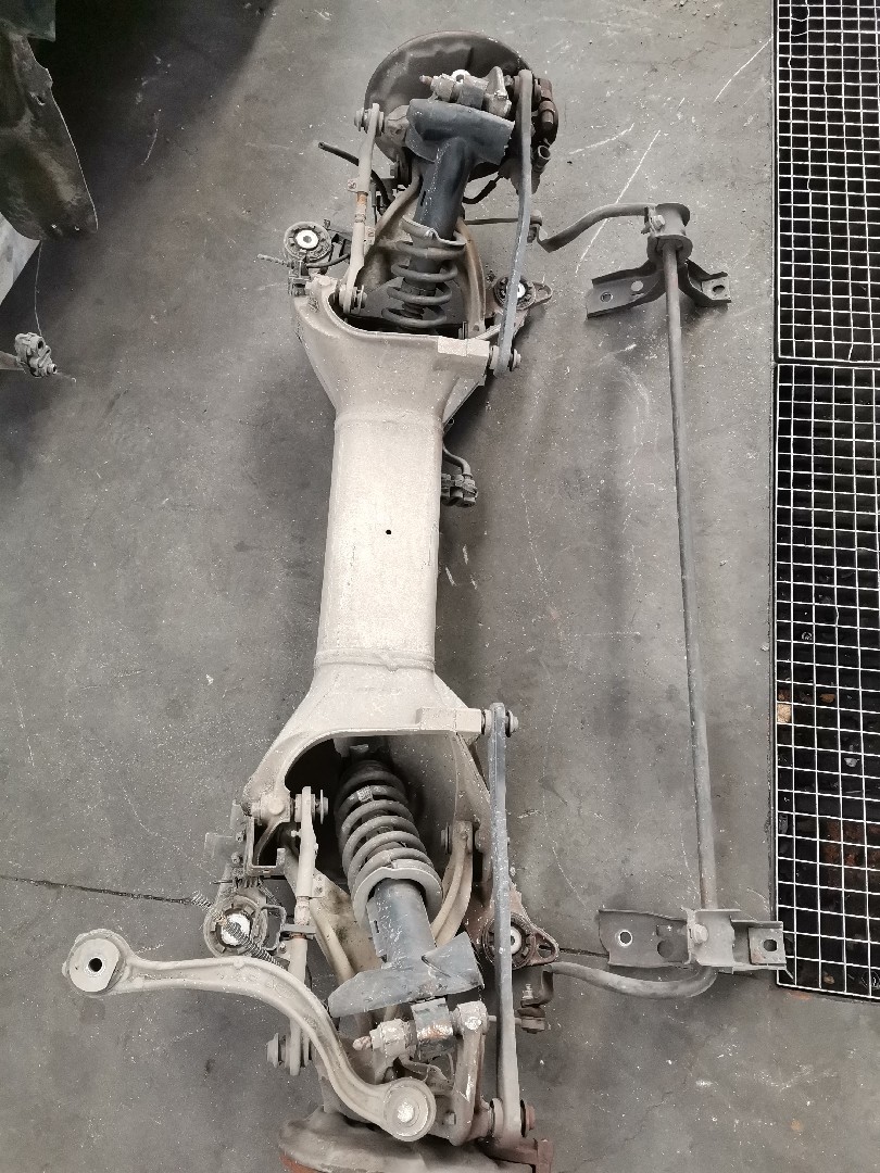 Eixo Traseiro PEUGEOT 508 SW I (8E_) | 10 - 18