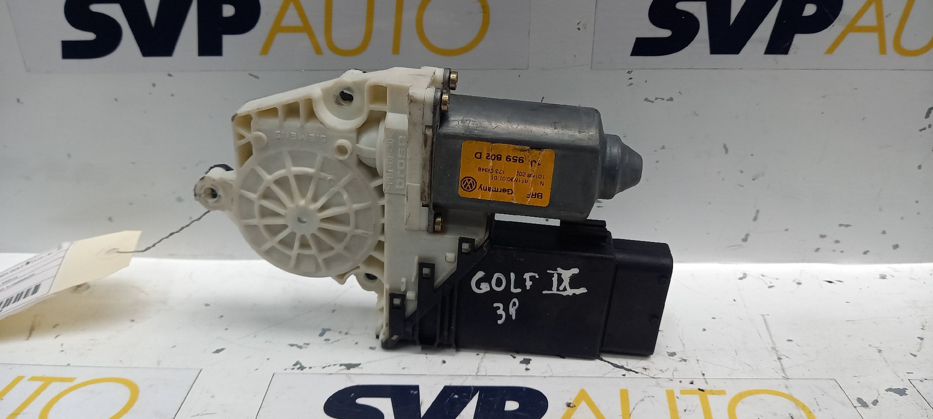 Motor Elevador Vidro Frente Direito VOLKSWAGEN GOLF IV (1J1) | 97 - 07