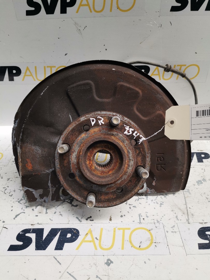 Manga de Eixo Frente Lado Direito VOLVO V40 Combi (645) | 95 - 04