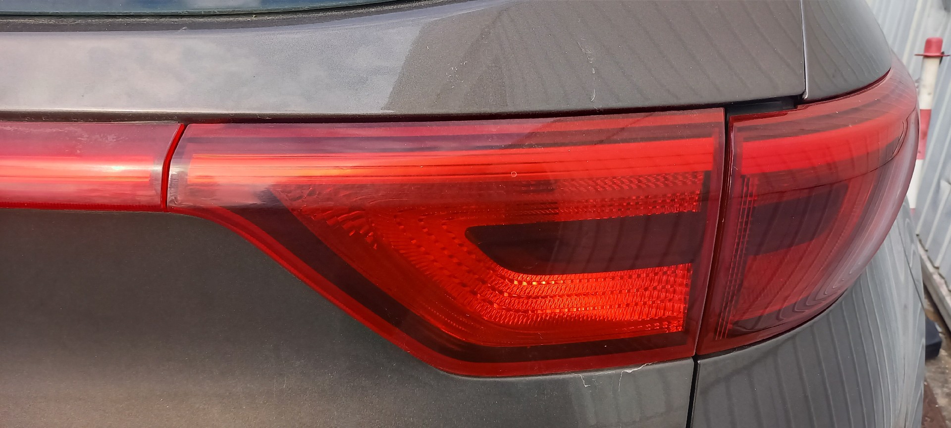 Farolim Mala Direito KIA SPORTAGE (QL, QLE) | 15 - 
