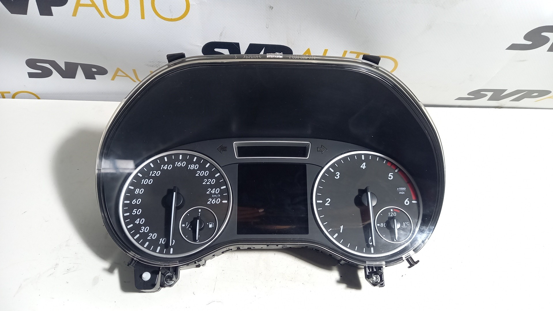 Quadrante MERCEDES-BENZ A-CLASS (W176) | 12 - 18 Imagem-1