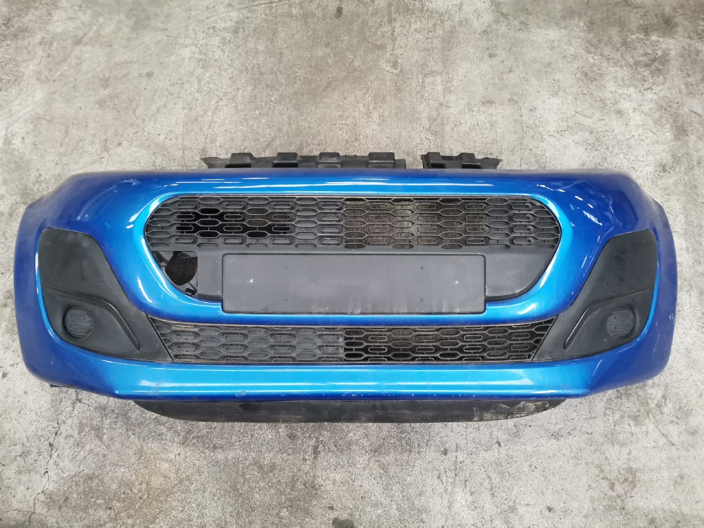 Pára-choques da Frente PEUGEOT 107 (PM_, PN_) | 05 - 14