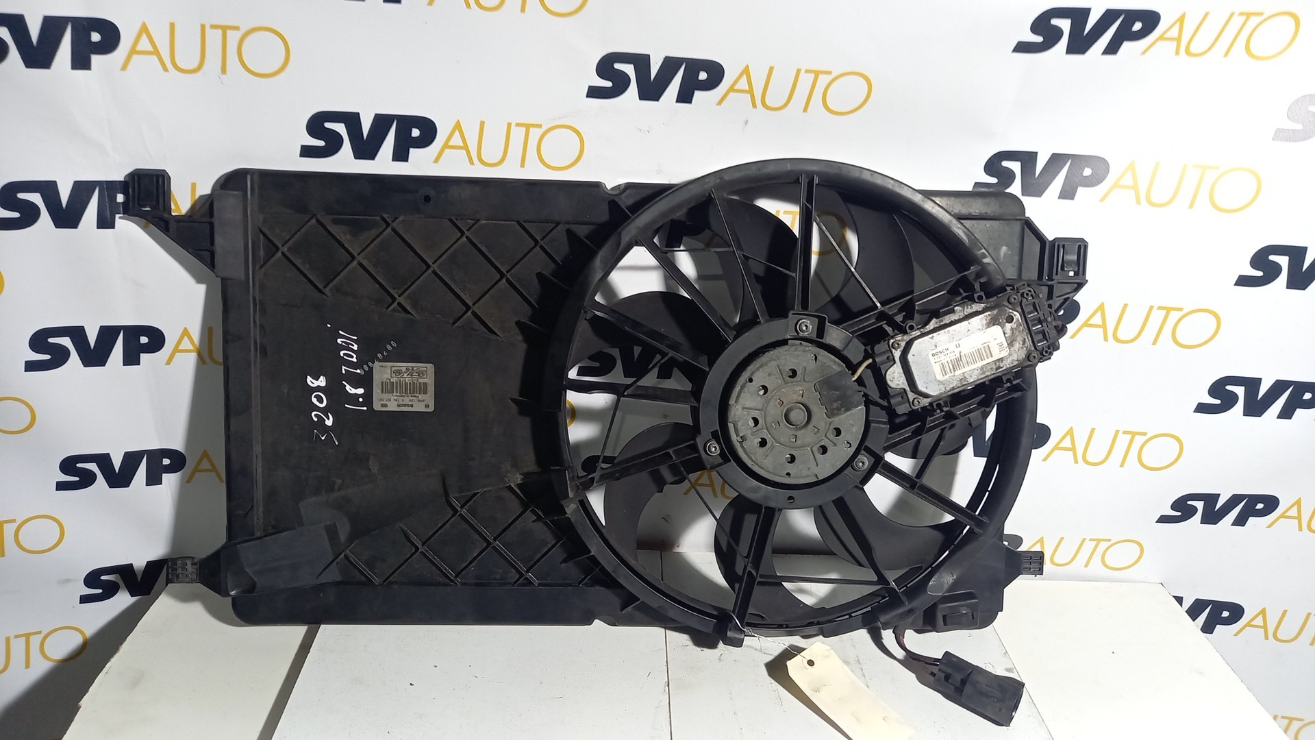 Termoventilador FORD FOCUS II Turnier (DA_, FFS, DS) | 04 - 12