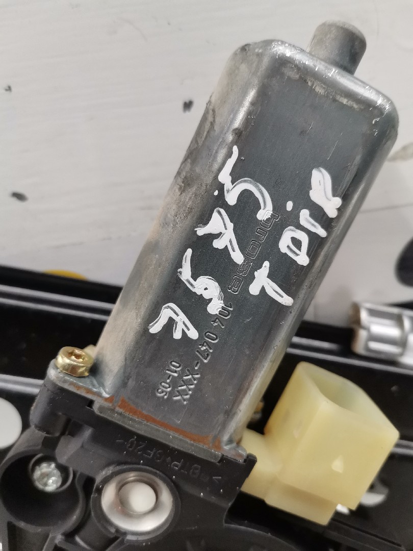 Elevador de Vidro Tras Direito MERCEDES-BENZ C-CLASS (W203) | 00 - 07 Imagem-2