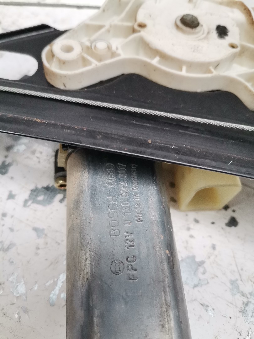 Elevador de Vidro Tras Direito MERCEDES-BENZ C-CLASS (W203) | 00 - 07 Imagem-3