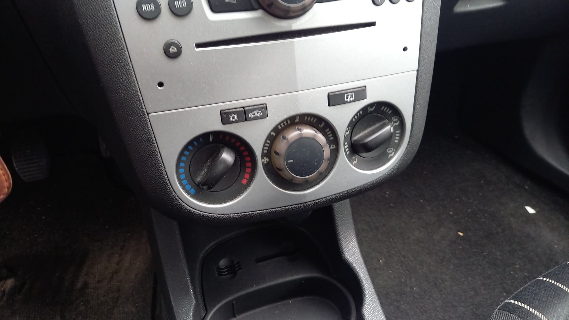 Comando Climatização OPEL CORSA D (S07) | 06 - 14
