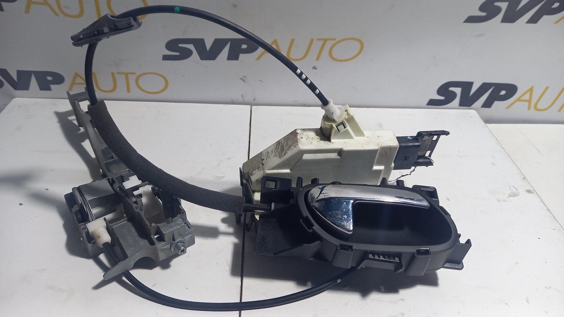 Fechadura Frente Lado Direito CITROEN C3 II (SC_) | 09 - 
