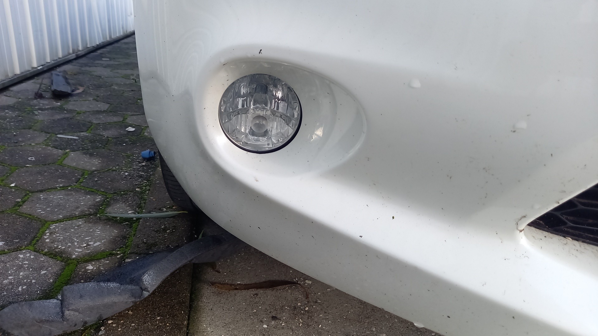 Farol Nevoeiro Direito NISSAN LEAF (ZE0) | 10 - 
