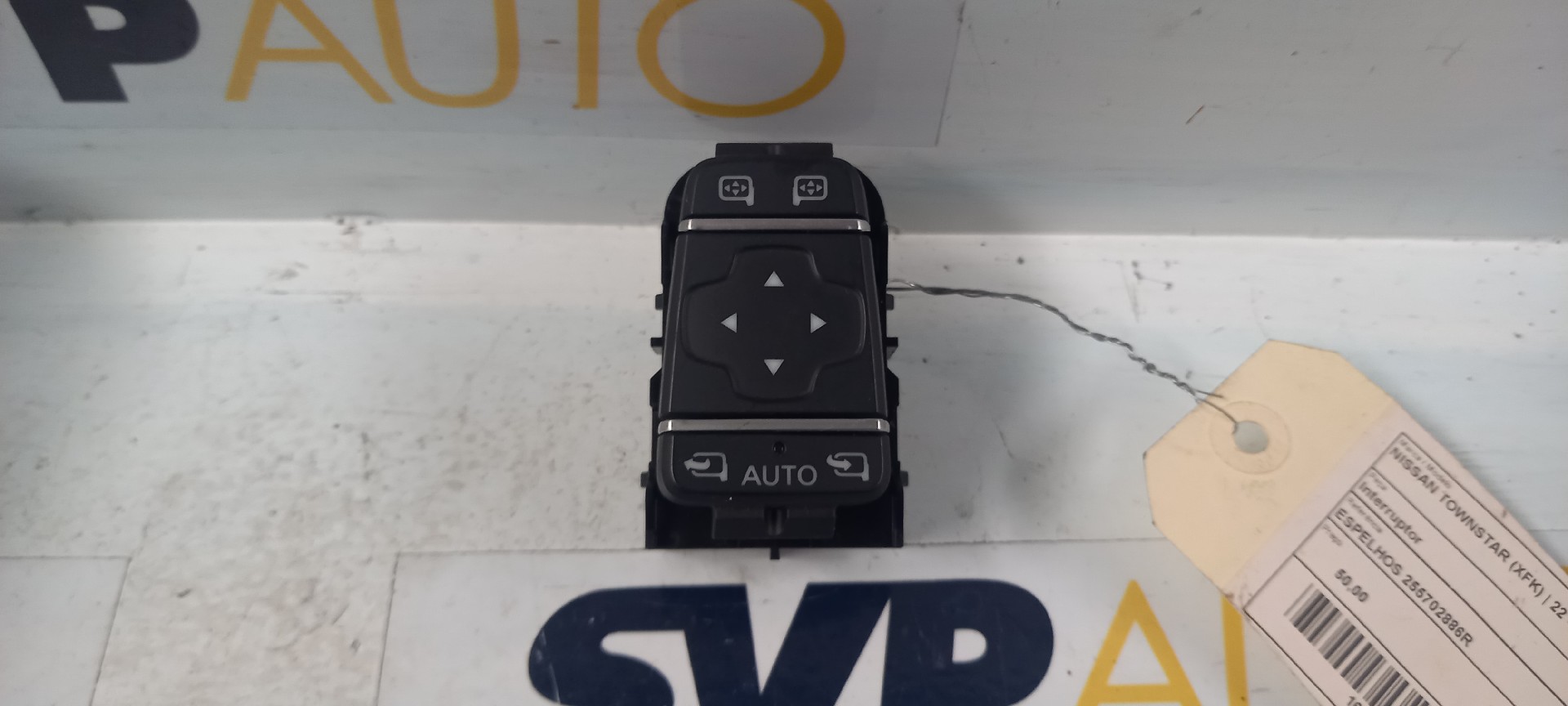 Botão / Comando Espelhos NISSAN TOWNSTAR (XFK) | 22 -