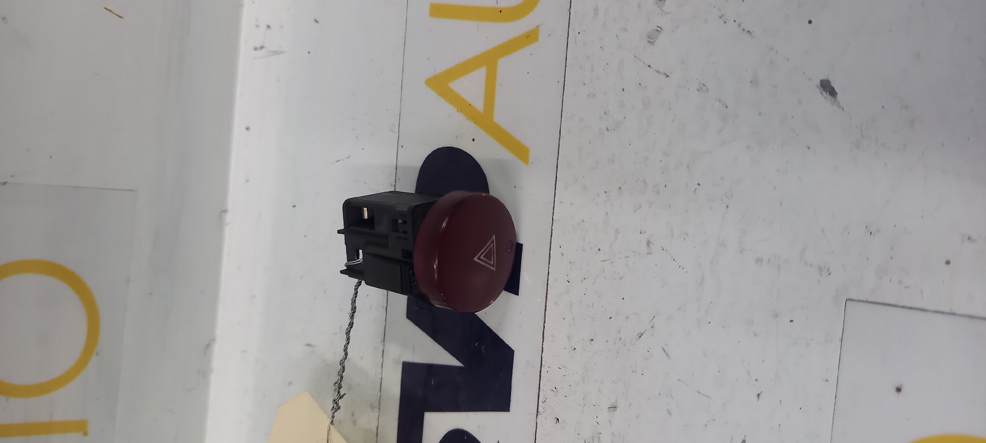 Botão / Interruptor 4 Piscas CITROEN BERLINGO / BERLINGO FIRST Veículo multiuso (MF, GJK, GFK) | 96 - 11