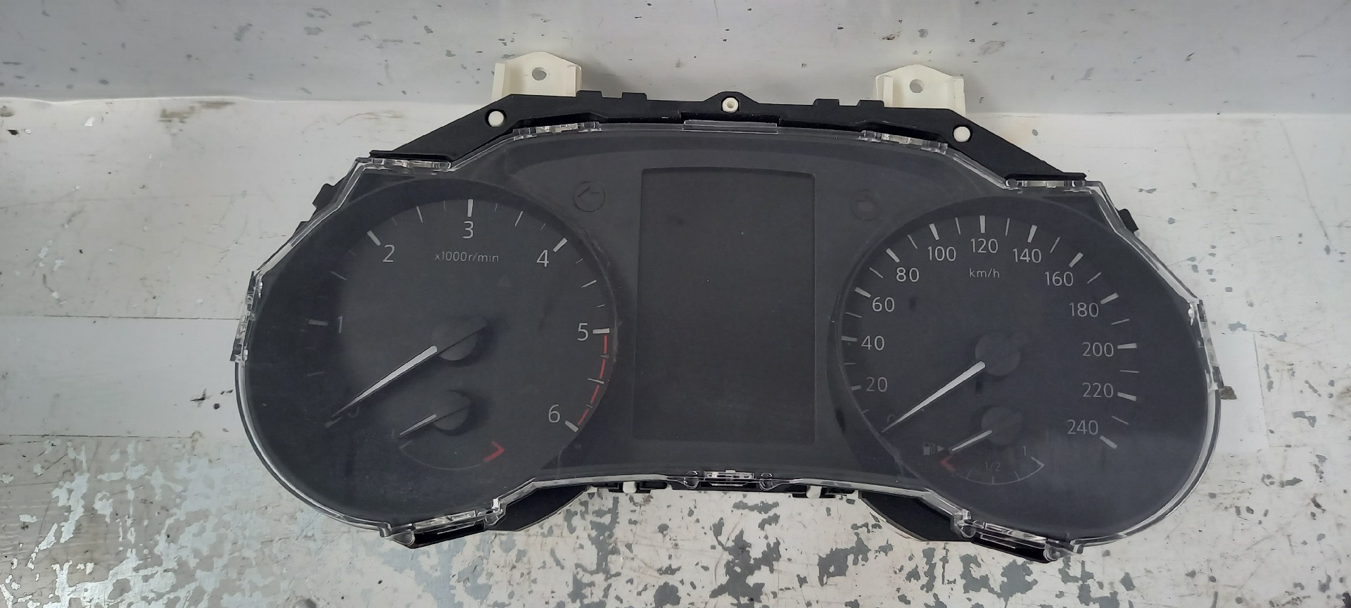 Quadrante NISSAN PULSAR Hatchback (C13) | 12 - 