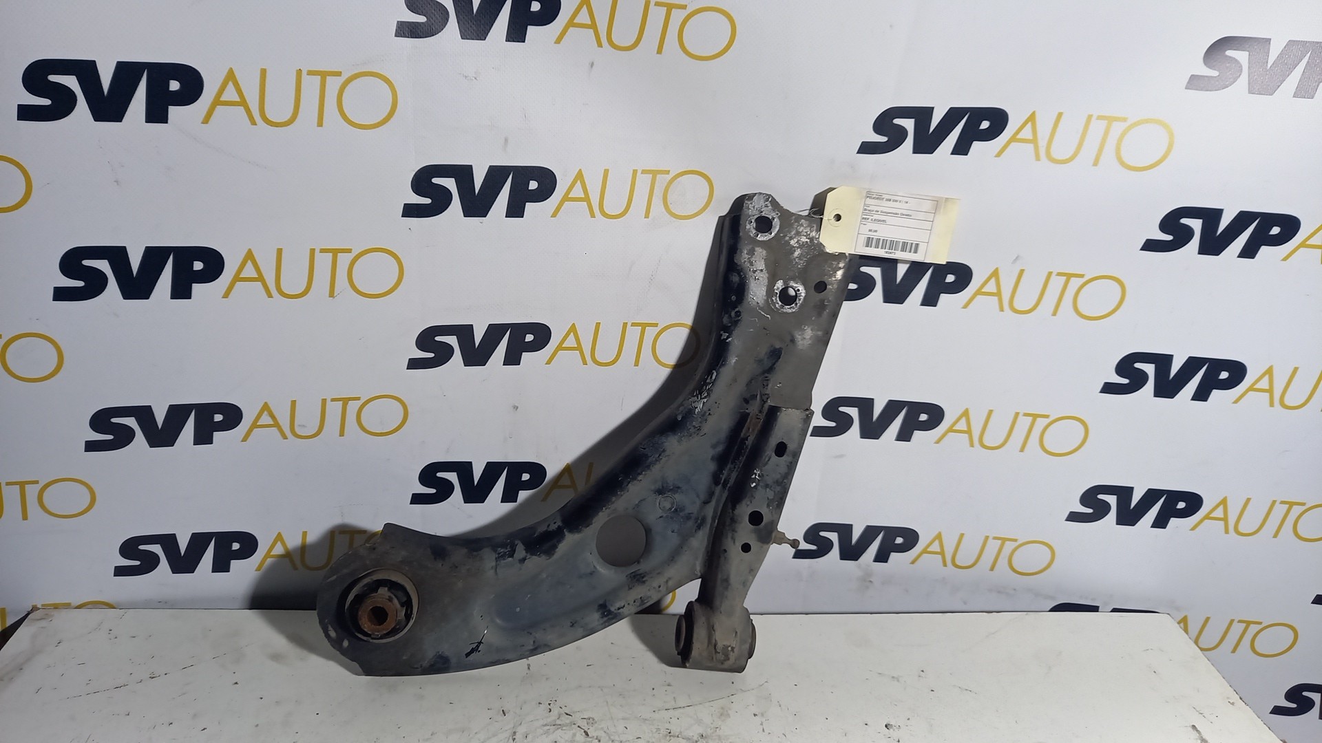 Braço de Suspensão Direito PEUGEOT 308 SW II | 14 - 