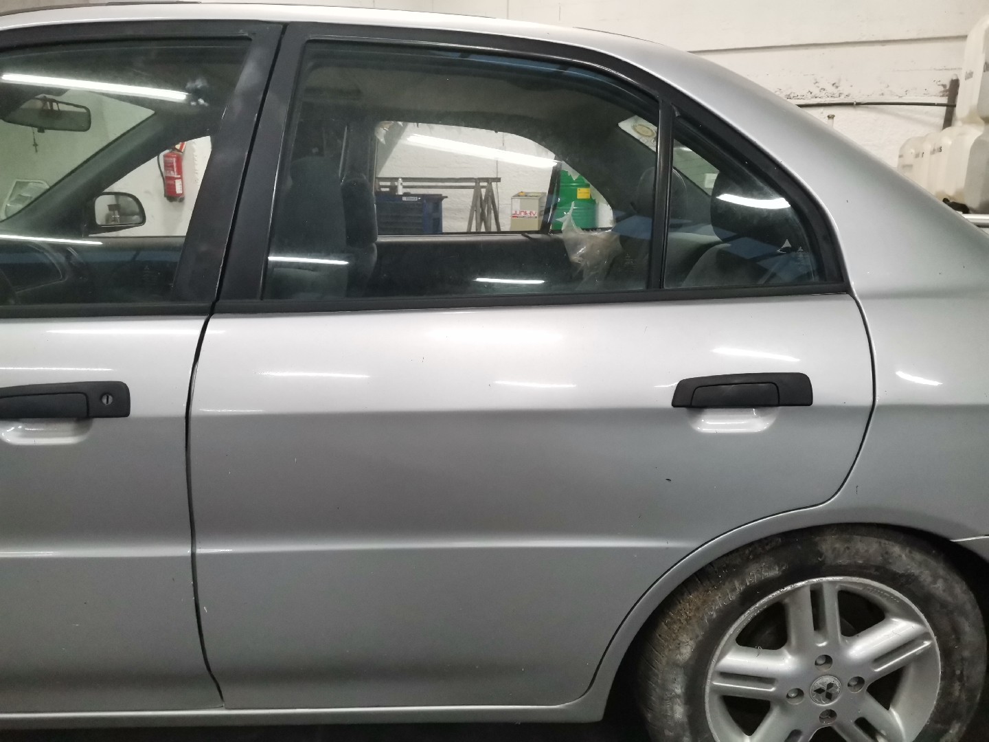 Porta Tras Lado Esquerdo MITSUBISHI LANCER VI (CJ_, CP_) | 95 - 03