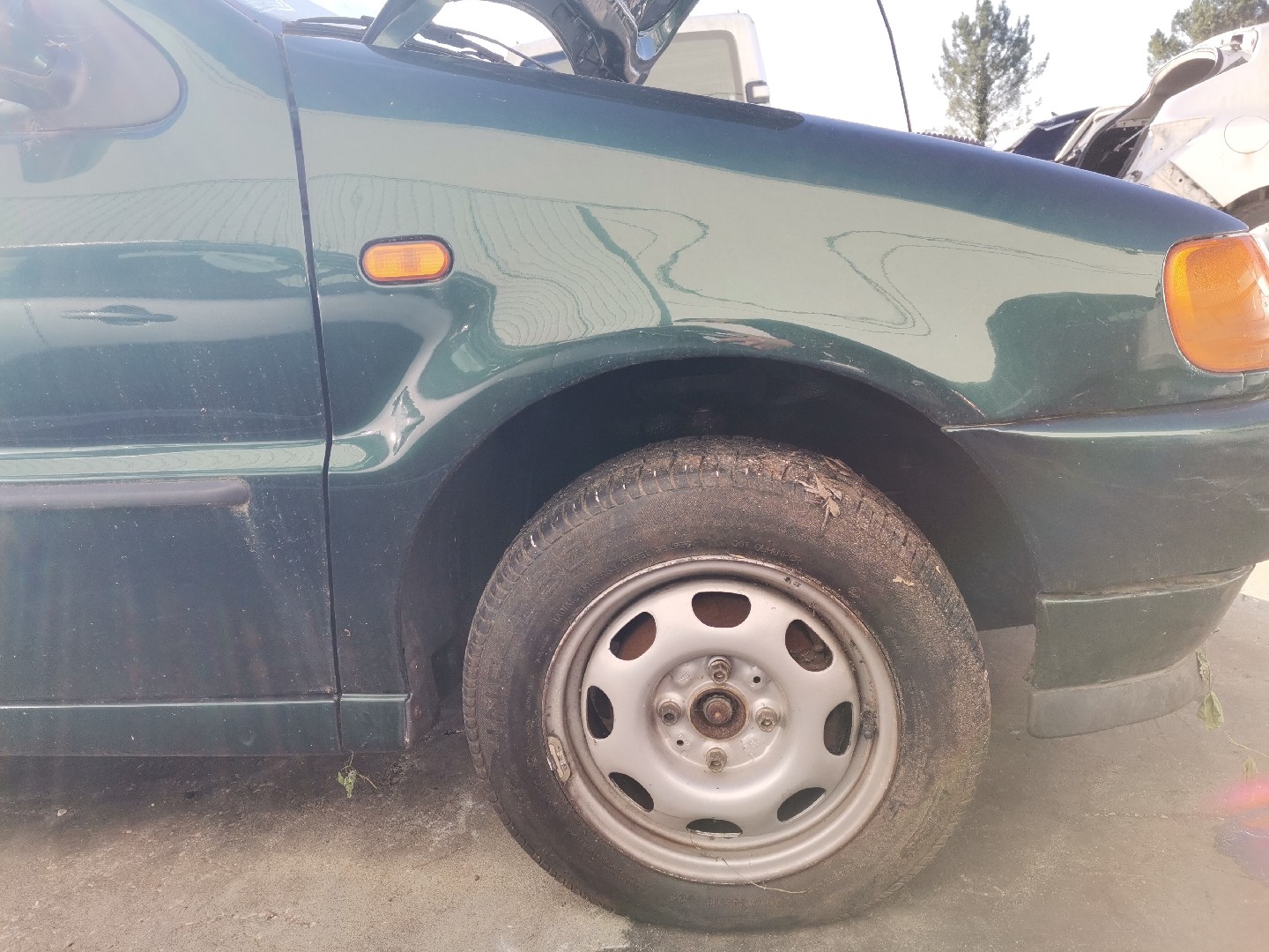 Right Fender VOLKSWAGEN POLO (6N1) | 94 - 99